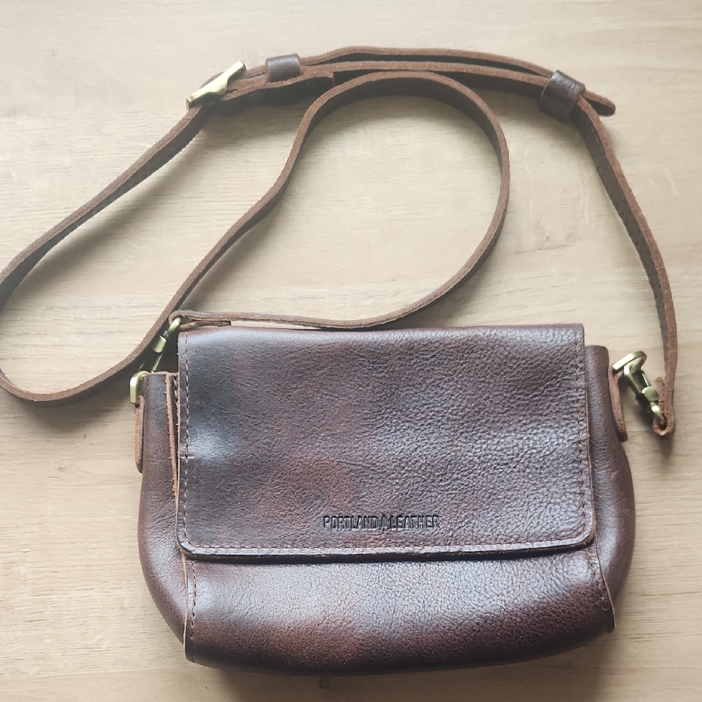 Portland Leather Metro Crossbody Coldbrew Mini
